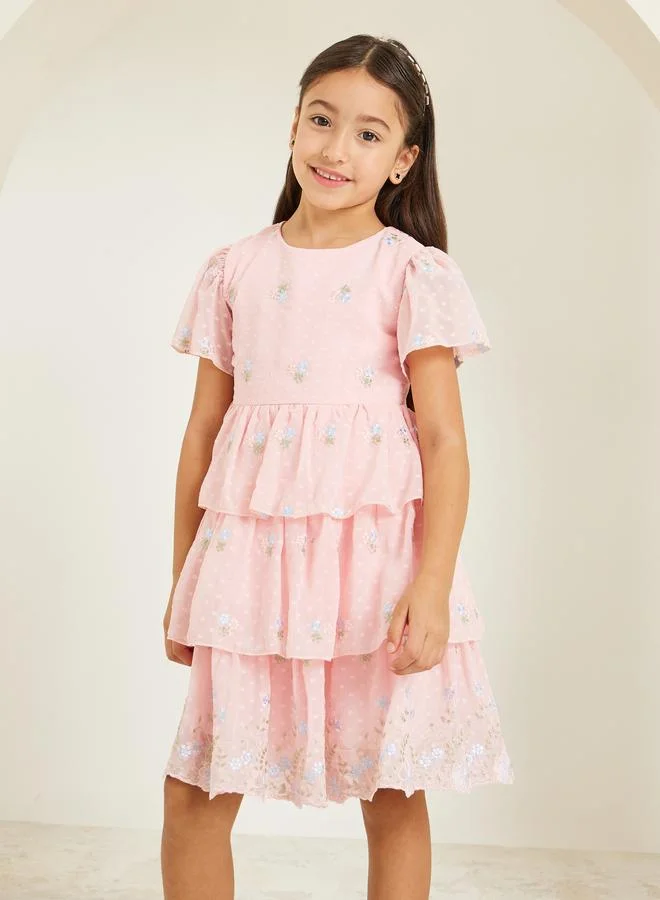 ستايلي فستان مطرز بالزهور متعدد الطبقات